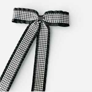 Checked Ruffled Edge Hair Bow Alligator Clip Black New